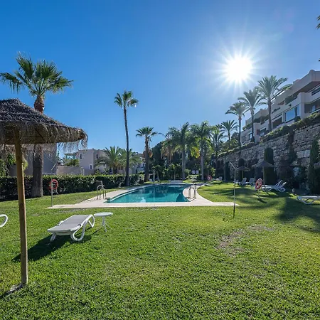 Sea View El Paraiso Apartment Estepona